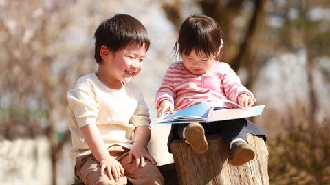 Summer Reading: Keeping the Magic Alive Between June and August